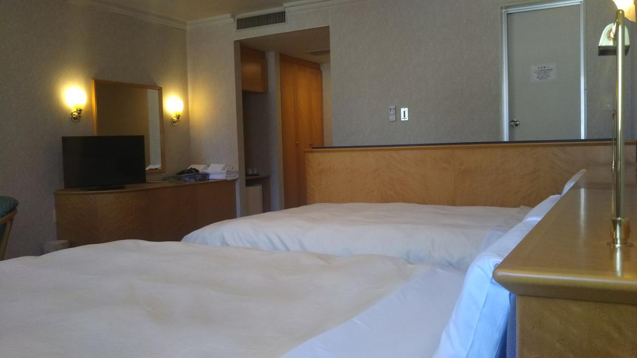 Hotel Hitachi Hills Eksteriør bilde